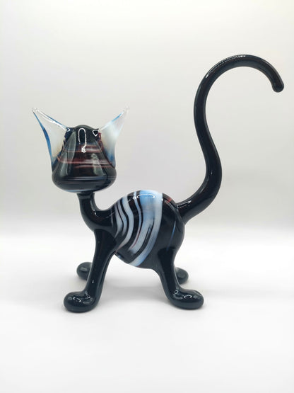 The Watchful Dreamer – Cat Figurine