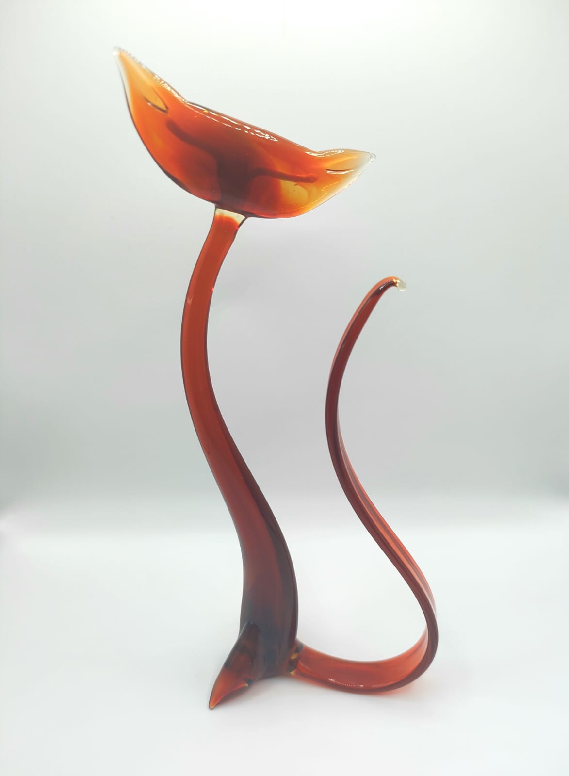 The Velvet Shadow – Cat Figurine
