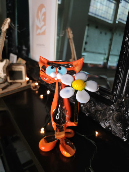 The Bloom Bearer – Cat with Flower Figurine