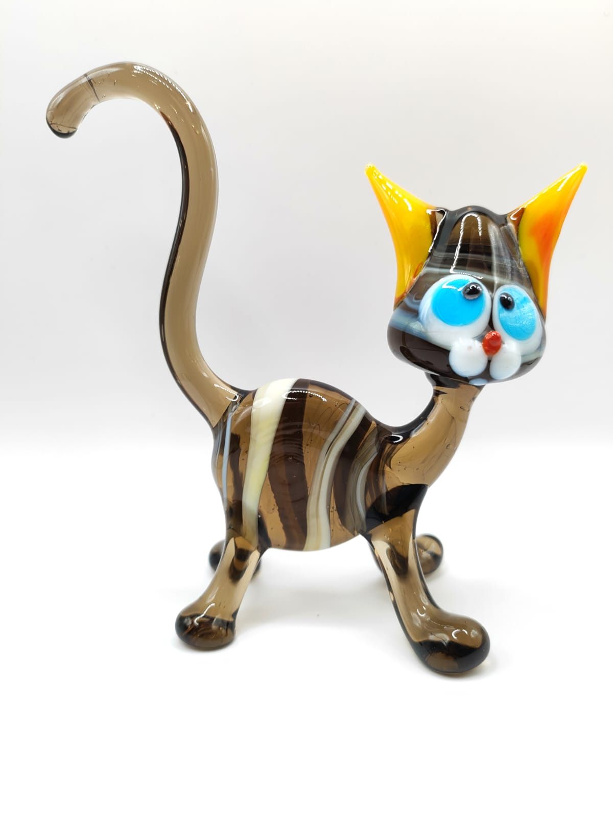 The Watchful Dreamer – Cat Figurine