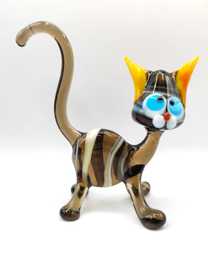 The Watchful Dreamer – Cat Figurine