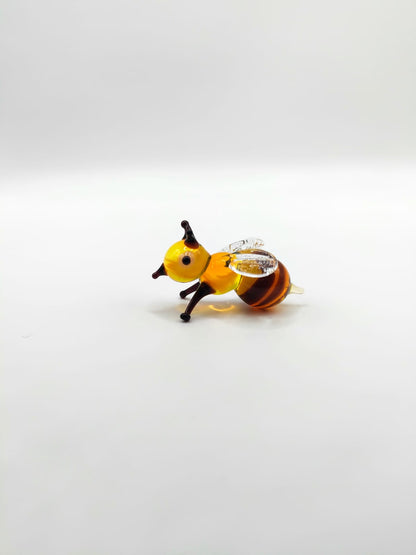 Bee miniature